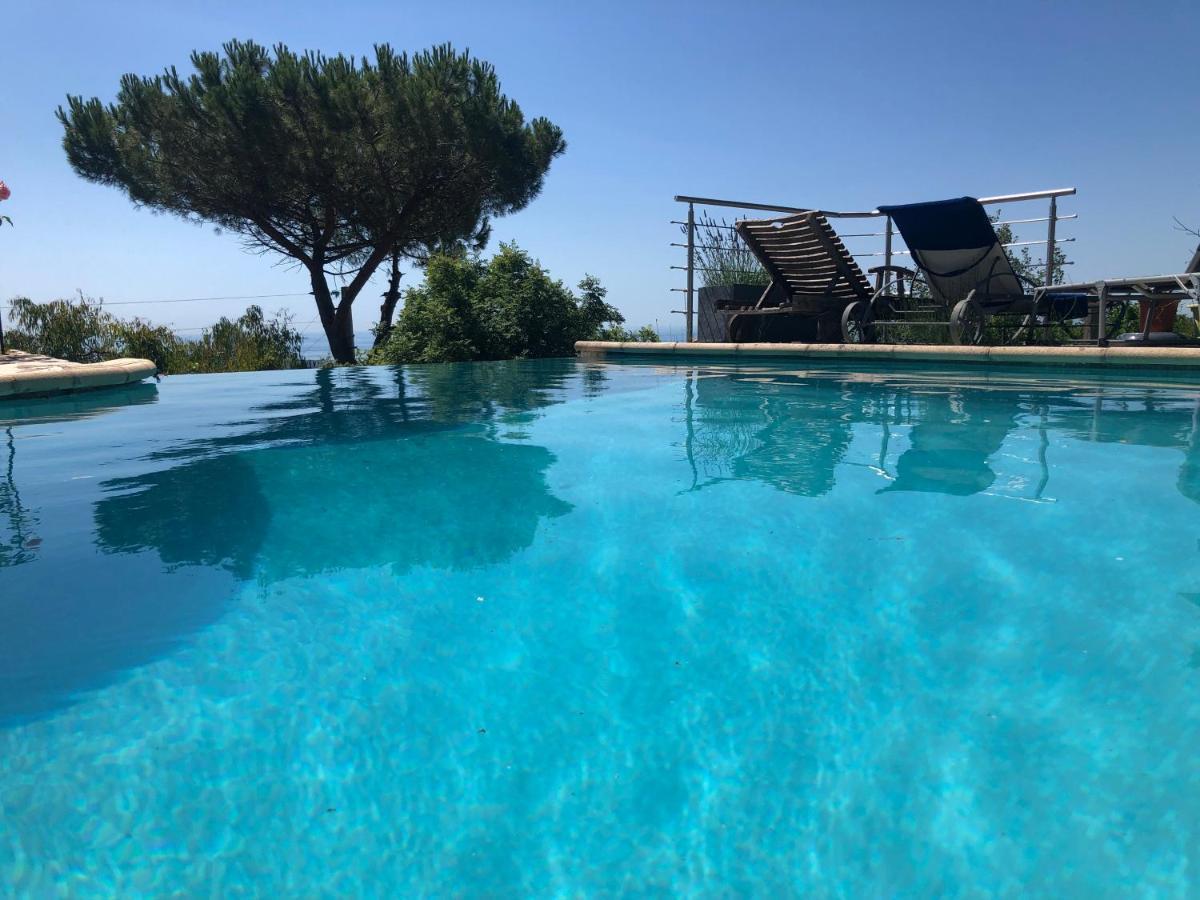 "Aux Balcons Du Riou" Avec Vue Mer 180 Degres Vence Bagian luar foto